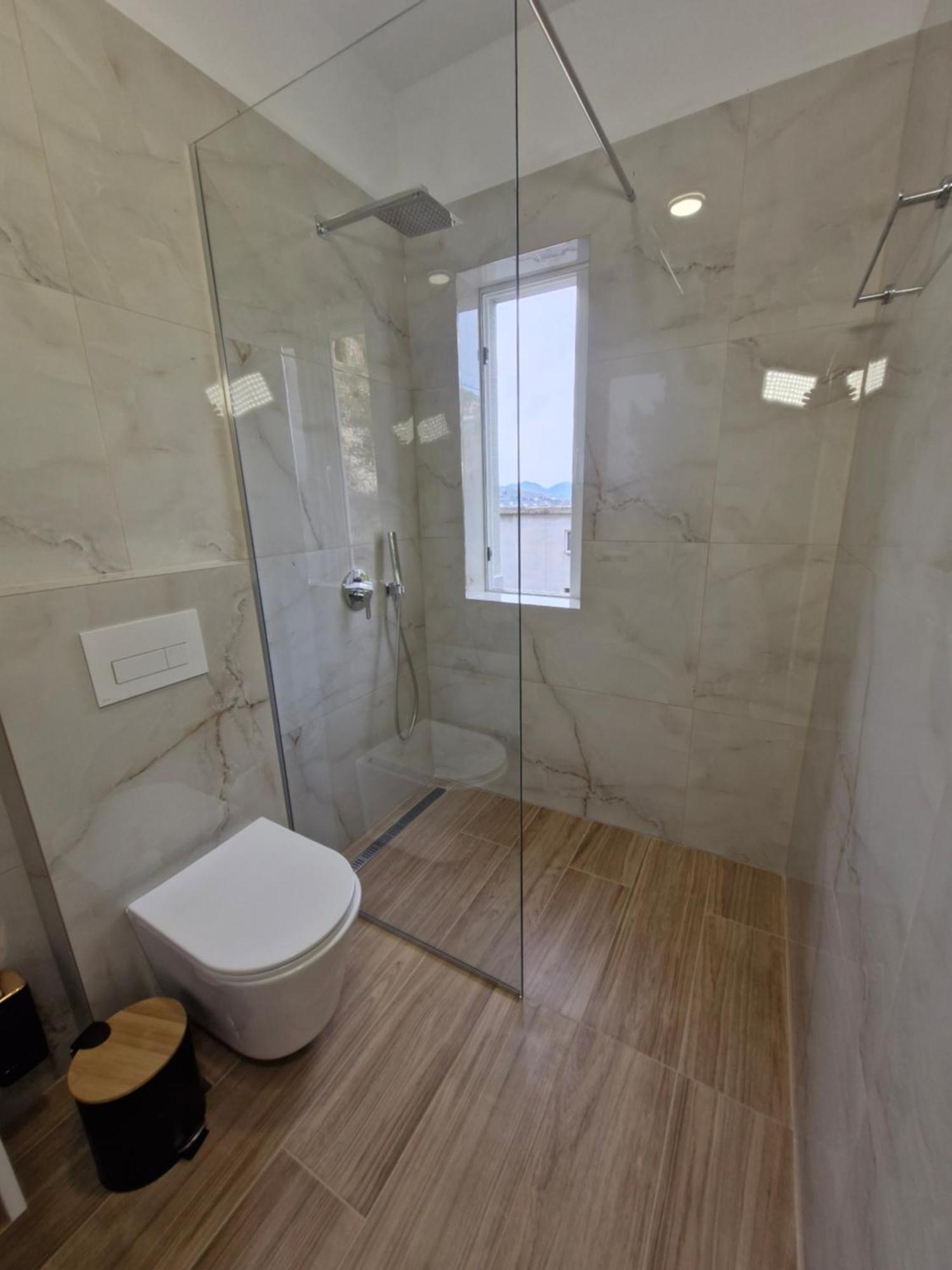 Villa Virginia Sarandë Buitenkant foto