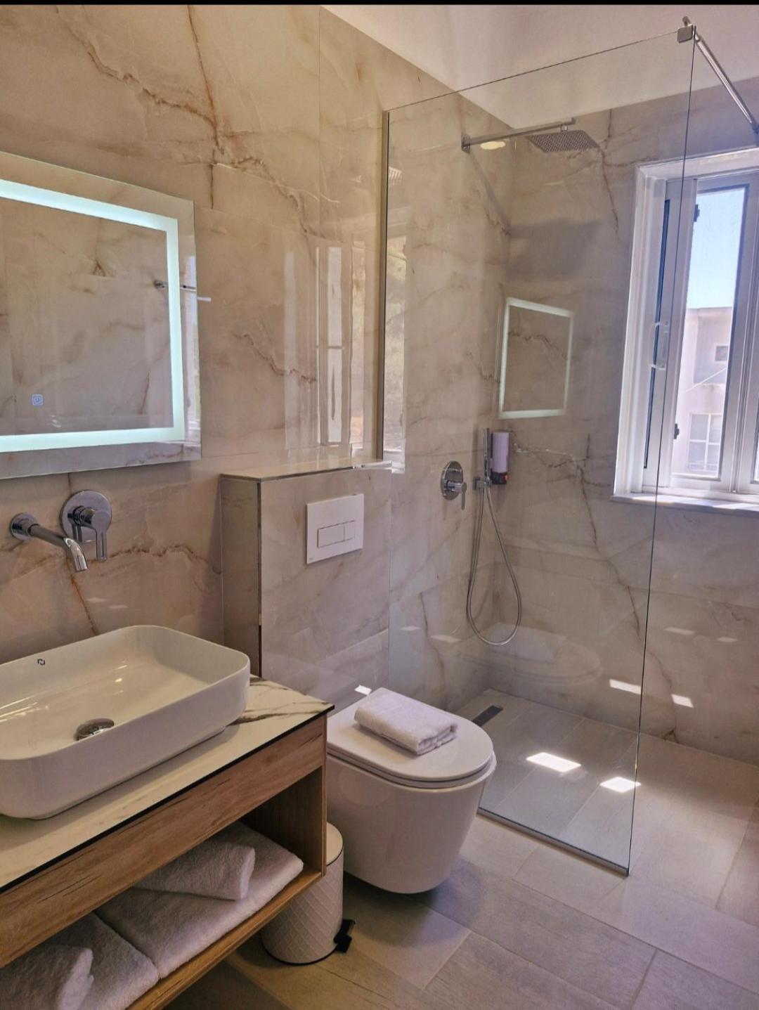 Villa Virginia Sarandë Buitenkant foto